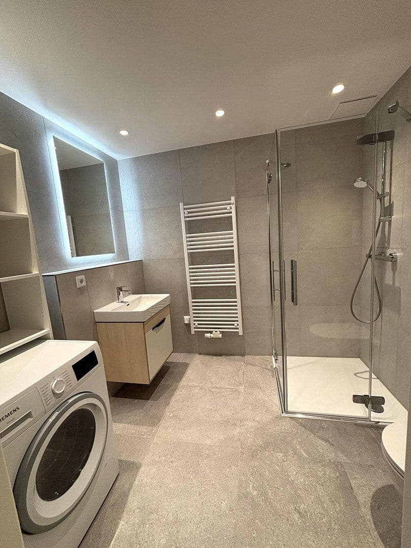 Pronájem bytu 1+1 40 m², Leipziger Straße 35A, Dresden, Sasko Pronájem bytu 1+1 40 m², Leipziger Straße 35A, Dresden, Sasko