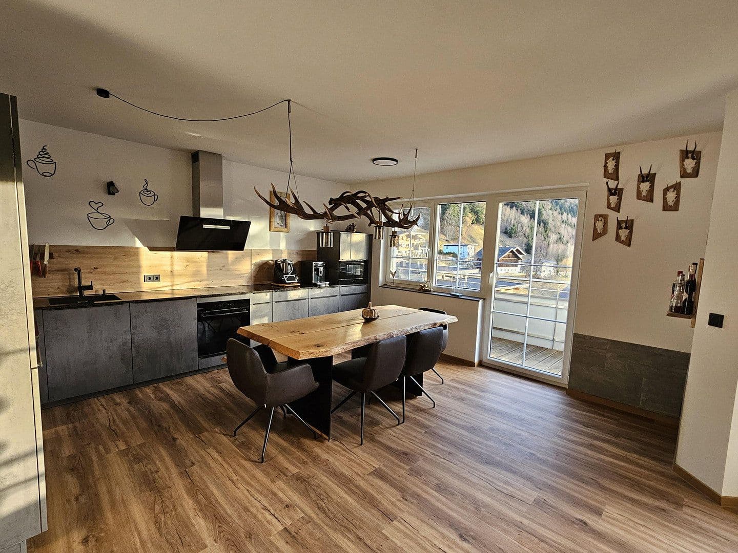 Pronájem bytu 3+1 101 m², Haiming, Tyrolsko Pronájem bytu 3+1 101 m², Haiming, Tyrolsko