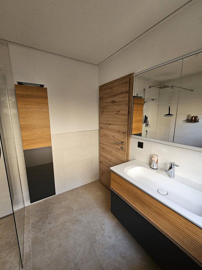 Pronájem bytu 3+1 101 m², Haiming, Tyrolsko Pronájem bytu 3+1 101 m², Haiming, Tyrolsko