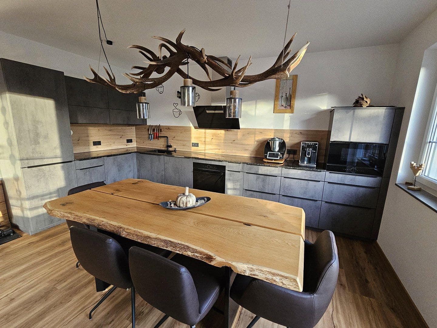 Pronájem bytu 3+1 101 m², Haiming, Tyrolsko Pronájem bytu 3+1 101 m², Haiming, Tyrolsko