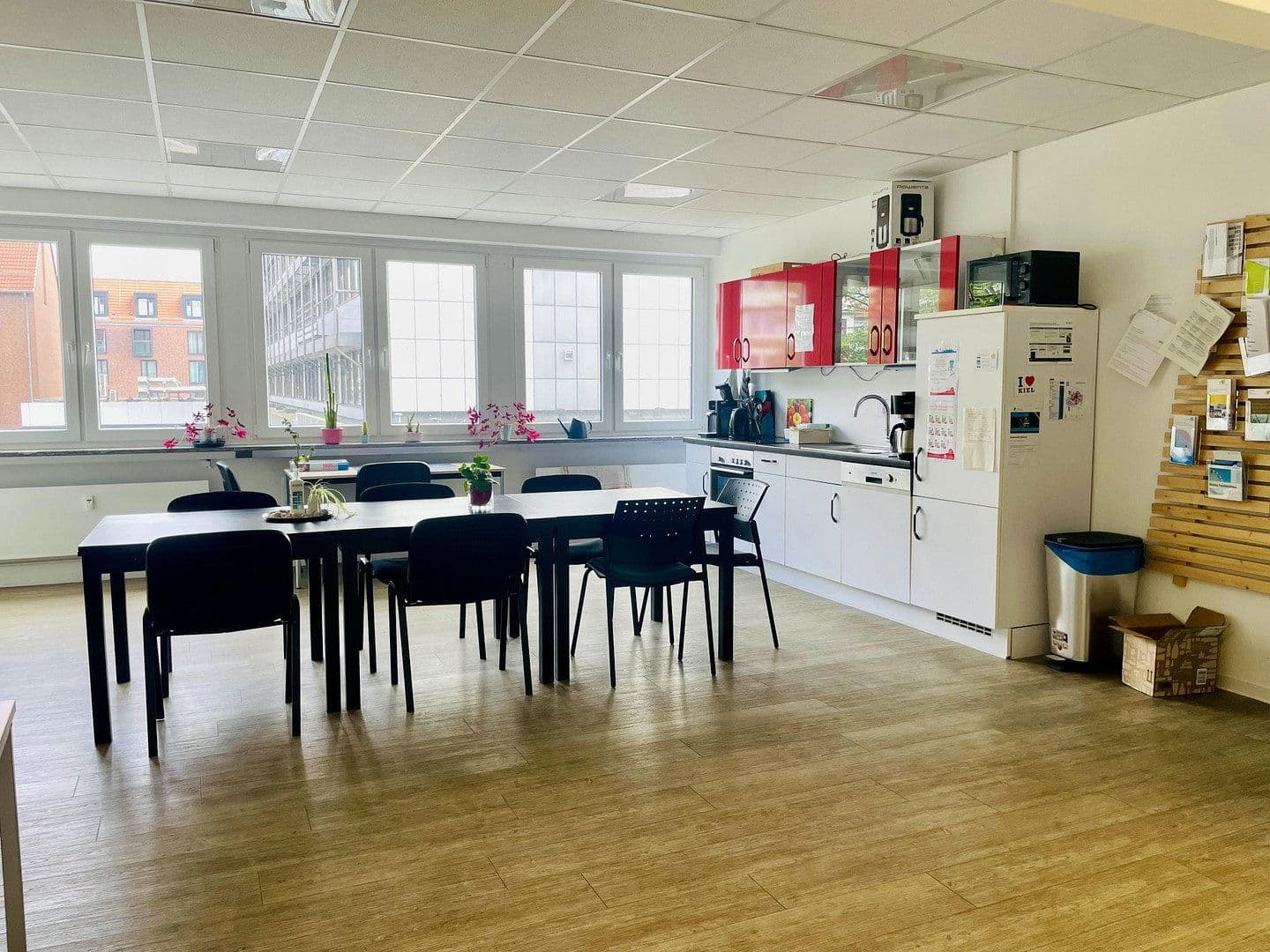 Pronájem kanceláře 250 m², Sophienblatt 82-86, Kiel, Šlesvicko-Holštýnsko Pronájem kanceláře 250 m², Sophienblatt 82-86, Kiel, Šlesvicko-Holštýnsko