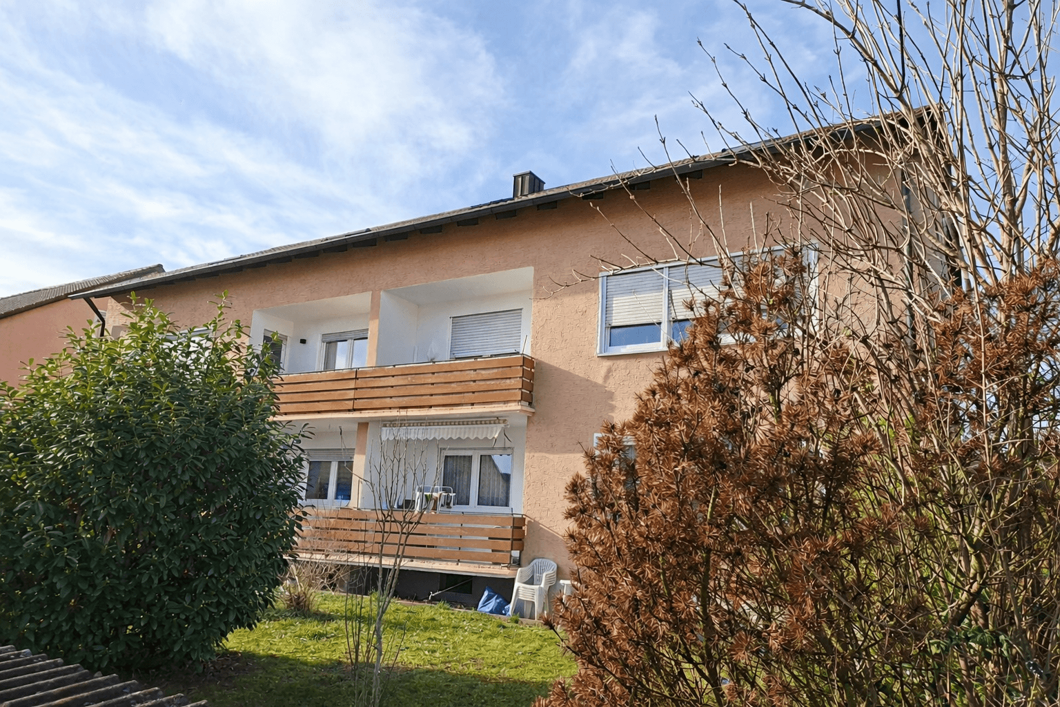 Prodej bytu 3+1 84 m², Tegernheim, Bavorsko Prodej bytu 3+1 84 m², Tegernheim, Bavorsko