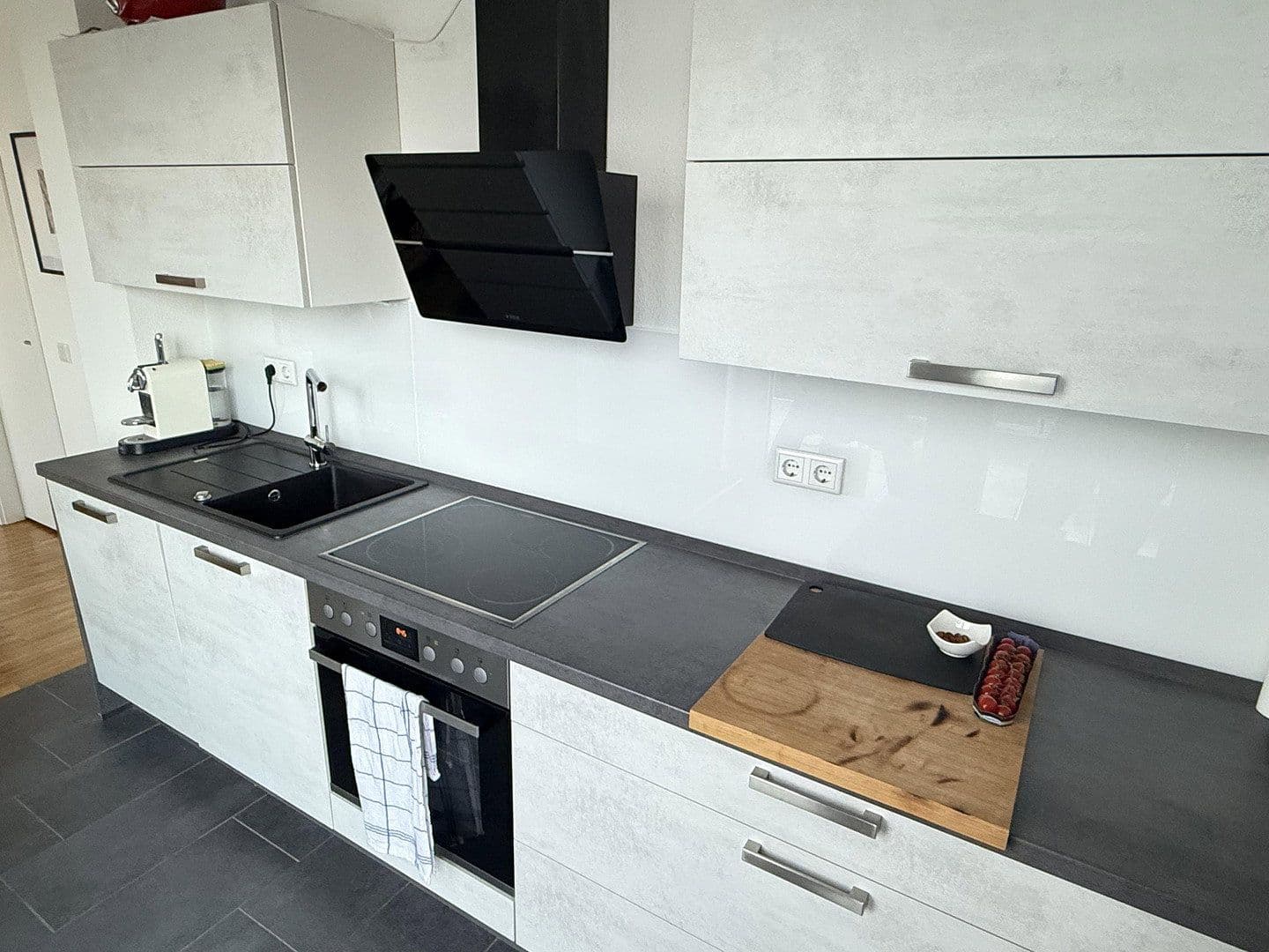 Pronájem bytu 2+kk 76 m², Hermannshöhe 42a, Bochum, Severní Porýní-Vestfálsko Pronájem bytu 2+kk 76 m², Hermannshöhe 42a, Bochum, Severní Porýní-Vestfálsko