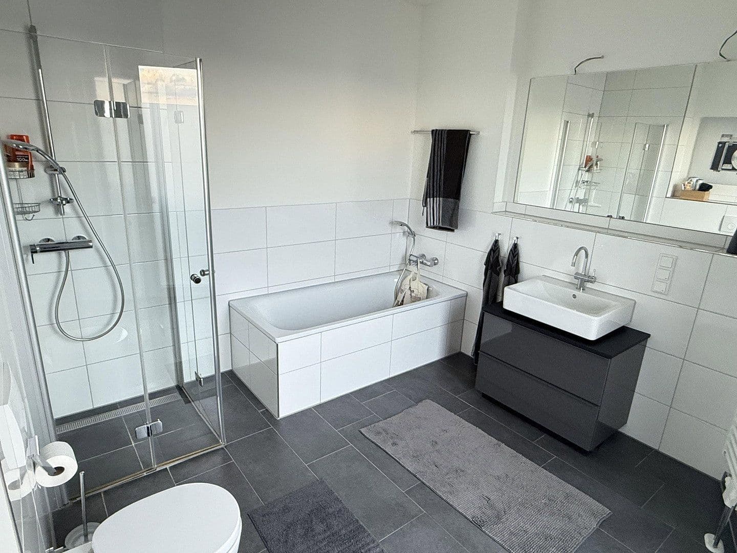 Pronájem bytu 2+kk 76 m², Hermannshöhe 42a, Bochum, Severní Porýní-Vestfálsko Pronájem bytu 2+kk 76 m², Hermannshöhe 42a, Bochum, Severní Porýní-Vestfálsko