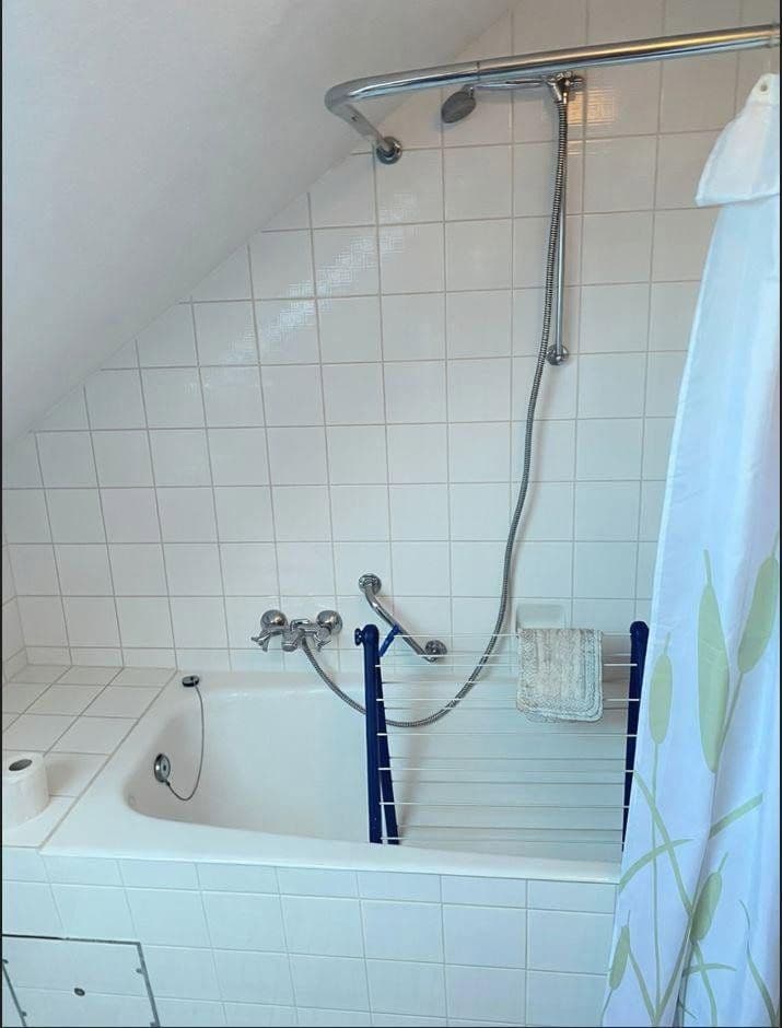 Pronájem bytu 2+kk 85 m², Feldbergstr. 1, Keltern, Bádensko-Württembersko Pronájem bytu 2+kk 85 m², Feldbergstr. 1, Keltern, Bádensko-Württembersko