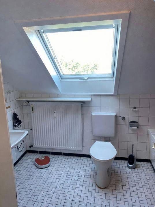Pronájem bytu 2+kk 85 m², Feldbergstr. 1, Keltern, Bádensko-Württembersko Pronájem bytu 2+kk 85 m², Feldbergstr. 1, Keltern, Bádensko-Württembersko