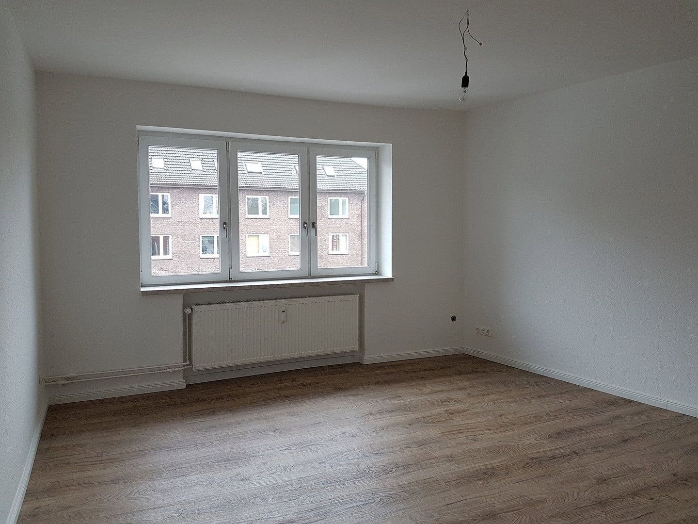 Pronájem bytu 2+1 49 m², Bei der Hopfenkarre 28, Hamburg, Hamburg Pronájem bytu 2+1 49 m², Bei der Hopfenkarre 28, Hamburg, Hamburg