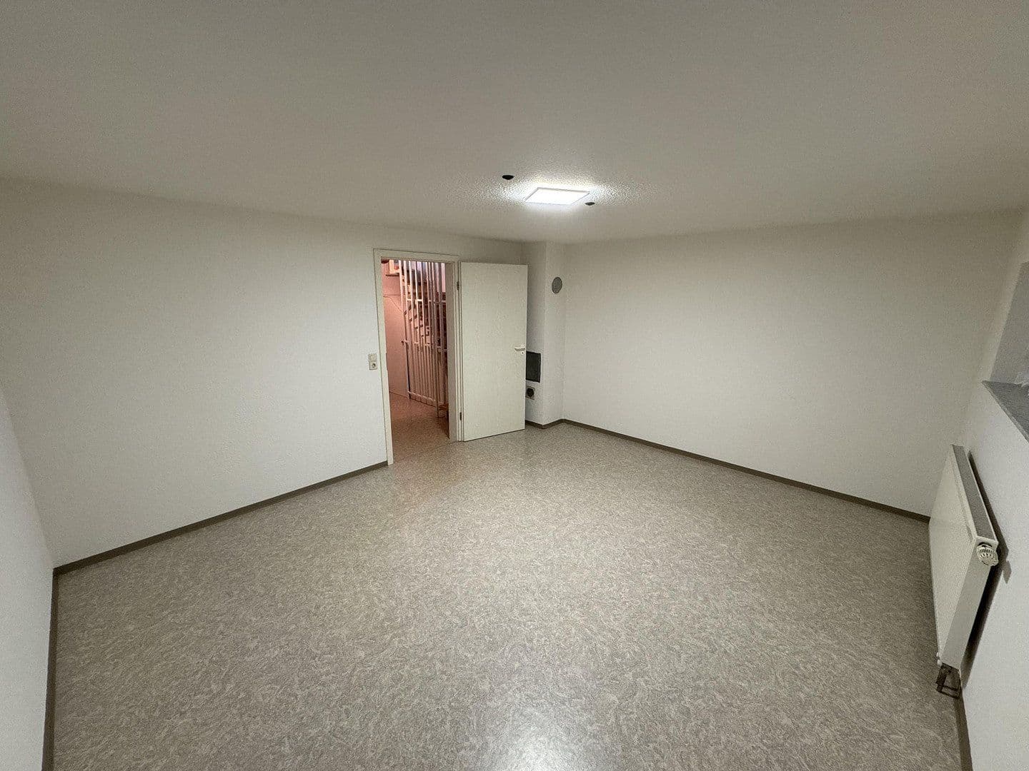 Prodej domu 125 m², pozemek 158 m², Rheinfelden (Baden), Bádensko-Württembersko Prodej domu 125 m², pozemek 158 m², Rheinfelden (Baden), Bádensko-Württembersko