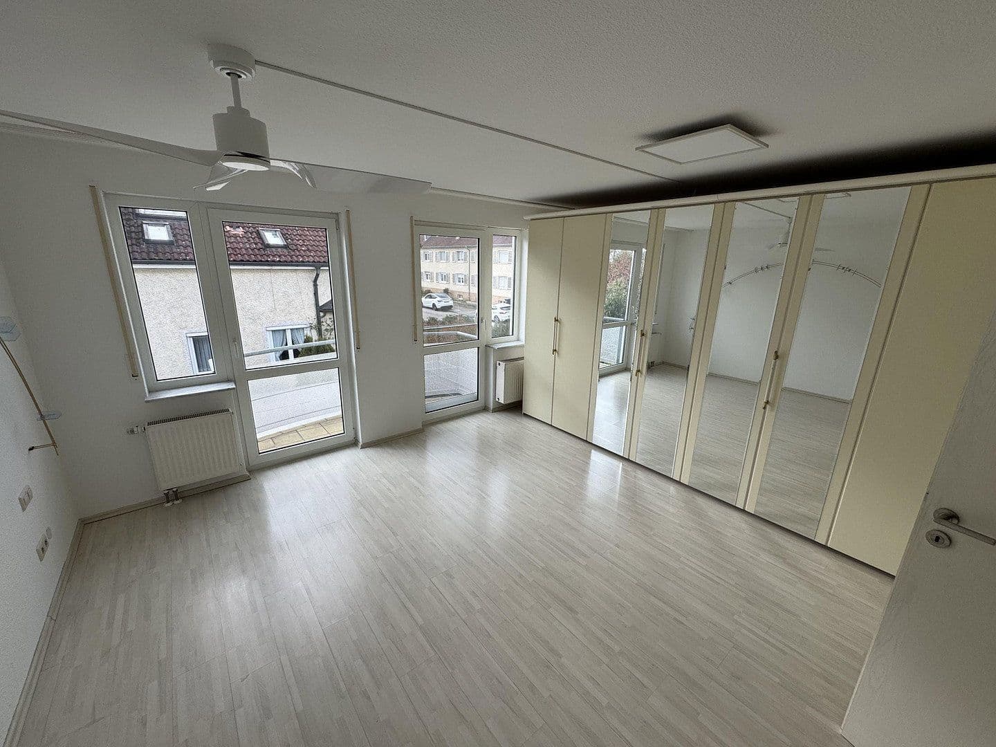 Prodej domu 125 m², pozemek 158 m², Rheinfelden (Baden), Bádensko-Württembersko Prodej domu 125 m², pozemek 158 m², Rheinfelden (Baden), Bádensko-Württembersko
