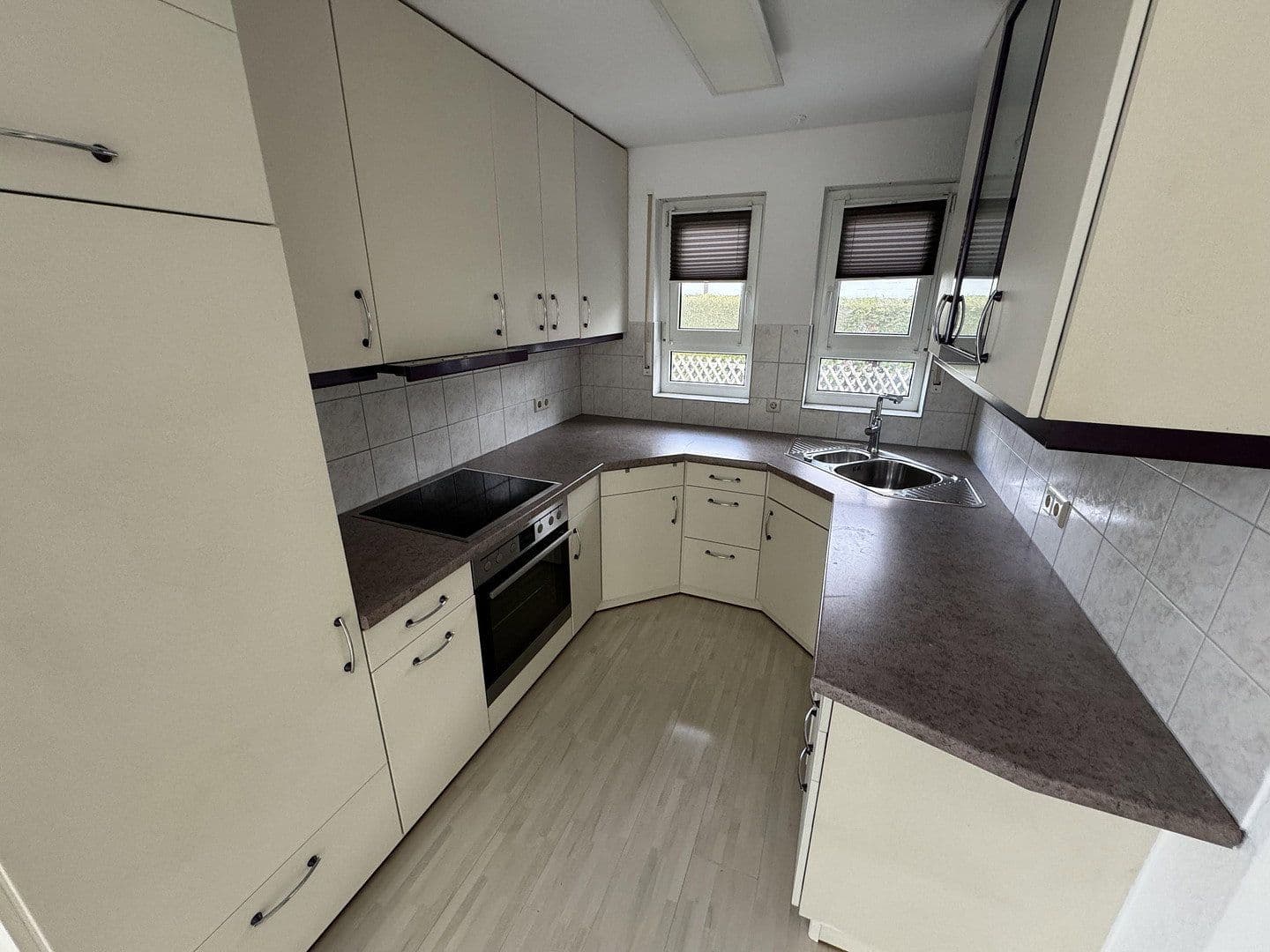 Prodej domu 125 m², pozemek 158 m², Rheinfelden (Baden), Bádensko-Württembersko Prodej domu 125 m², pozemek 158 m², Rheinfelden (Baden), Bádensko-Württembersko