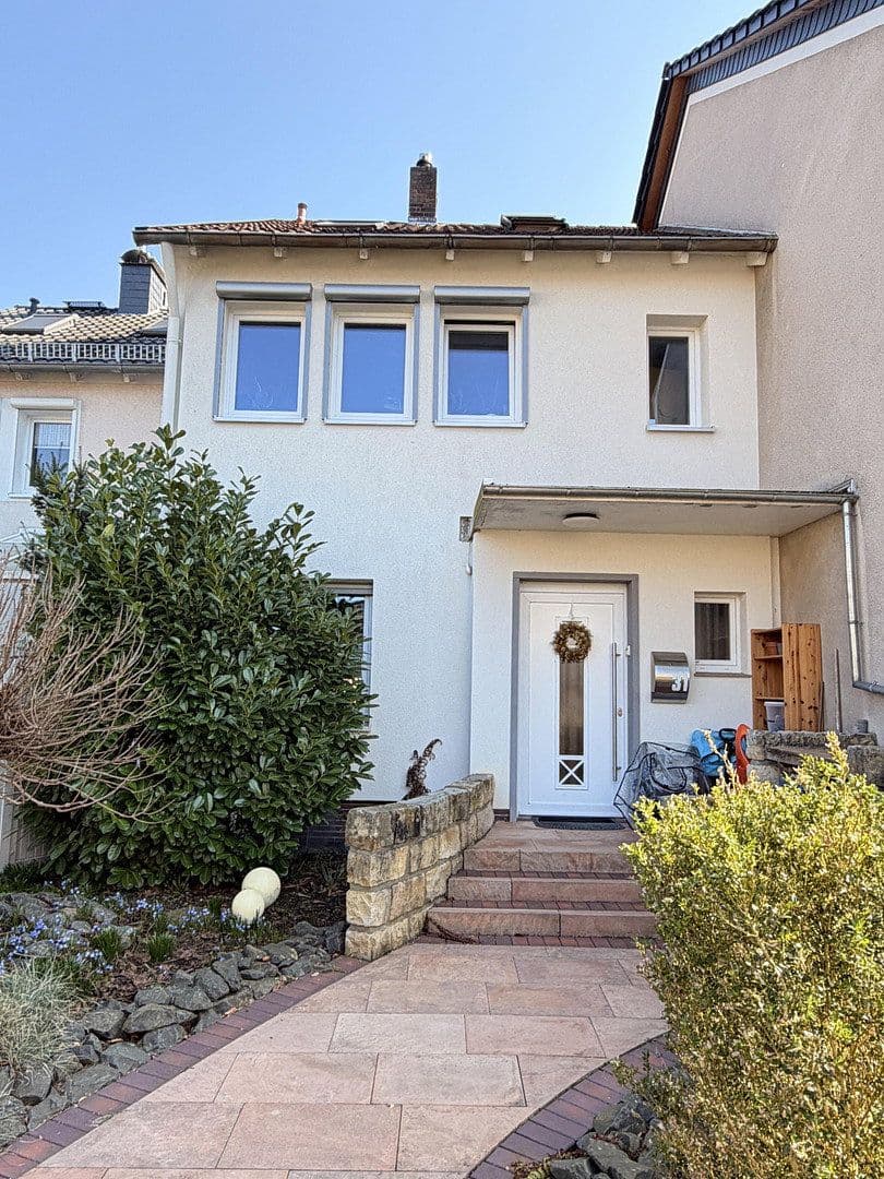 Pronájem domu 125 m², pozemek 252 m², Eschenweg 31, Hildesheim, Dolní Sasko Pronájem domu 125 m², pozemek 252 m², Eschenweg 31, Hildesheim, Dolní Sasko