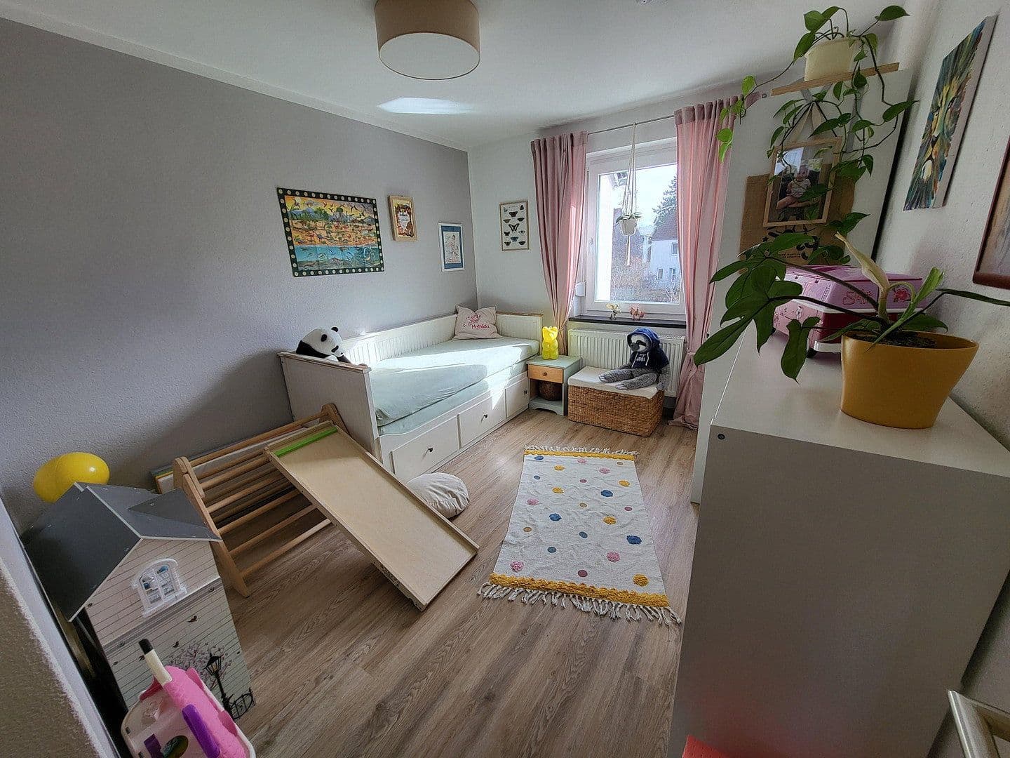 Pronájem domu 125 m², pozemek 252 m², Eschenweg 31, Hildesheim, Dolní Sasko Pronájem domu 125 m², pozemek 252 m², Eschenweg 31, Hildesheim, Dolní Sasko