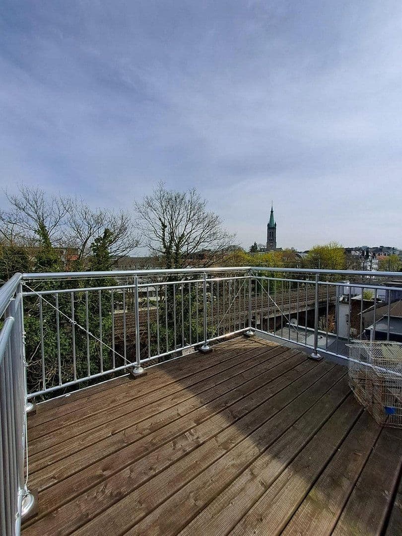 Prodej bytu 1+kk 77 m², Junkerstr. 58, Cáchy, Severní Porýní-Vestfálsko Prodej bytu 1+kk 77 m², Junkerstr. 58, Cáchy, Severní Porýní-Vestfálsko