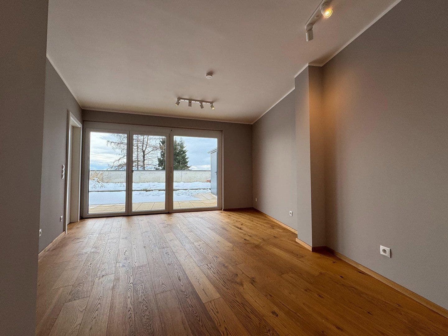 Pronájem bytu 2+1 41 m², Moosbrunnweg 1, Graz, Štýrsko Pronájem bytu 2+1 41 m², Moosbrunnweg 1, Graz, Štýrsko