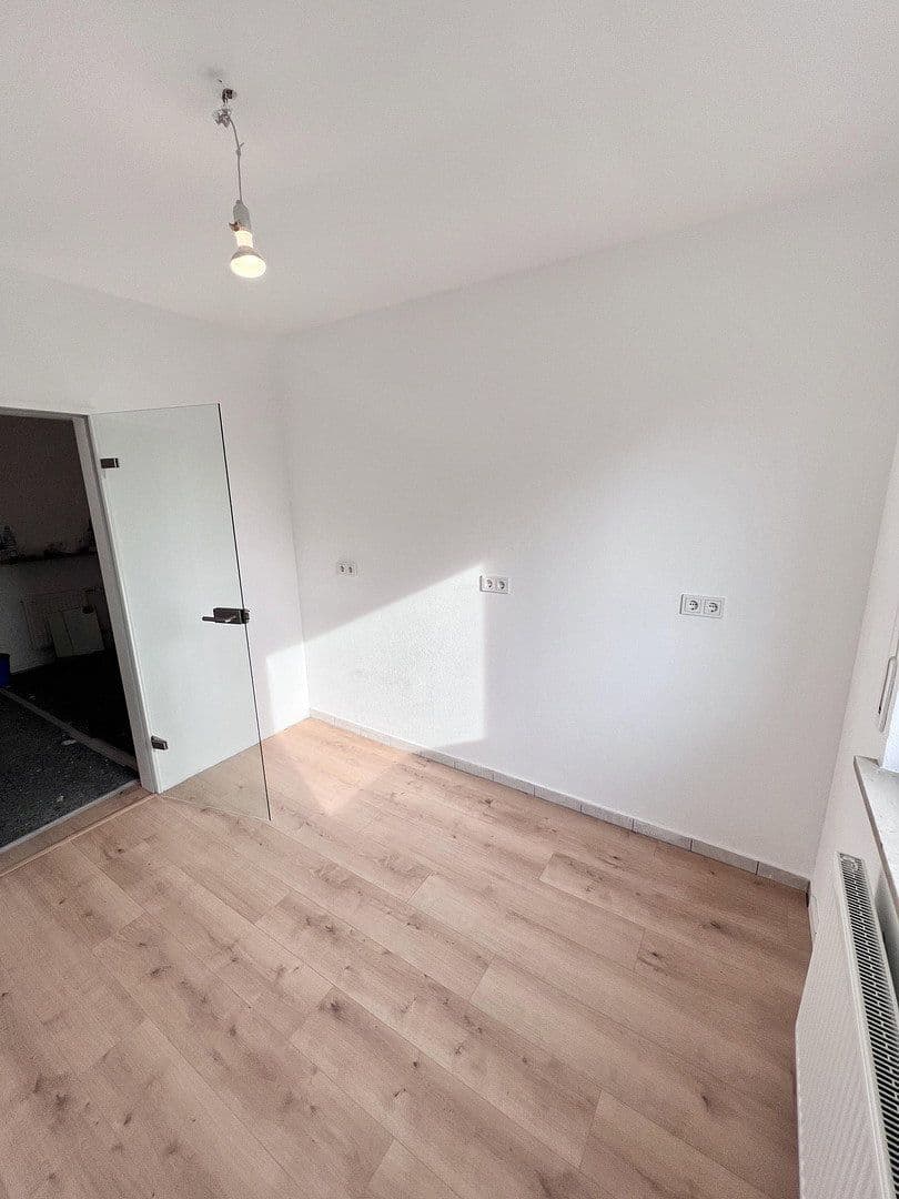 Pronájem bytu 3+1 78 m², Fürth, Bavorsko Pronájem bytu 3+1 78 m², Fürth, Bavorsko