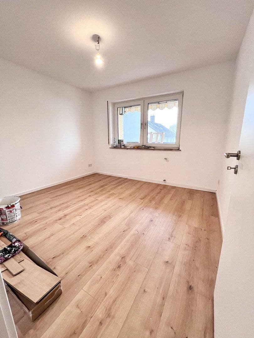 Pronájem bytu 3+1 78 m², Fürth, Bavorsko Pronájem bytu 3+1 78 m², Fürth, Bavorsko