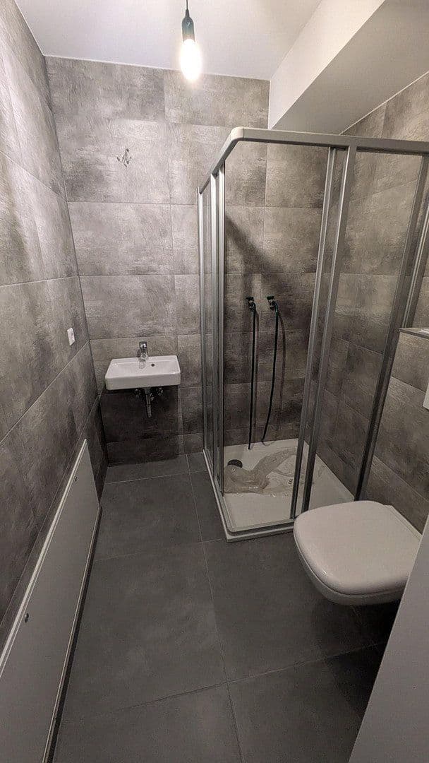 Pronájem bytu 3+kk 115 m², Gymnasiumstraße 79, Pforzheim, Bádensko-Württembersko Pronájem bytu 3+kk 115 m², Gymnasiumstraße 79, Pforzheim, Bádensko-Württembersko