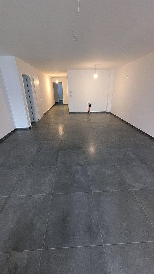 Pronájem bytu 3+kk 115 m², Gymnasiumstraße 79, Pforzheim, Bádensko-Württembersko Pronájem bytu 3+kk 115 m², Gymnasiumstraße 79, Pforzheim, Bádensko-Württembersko
