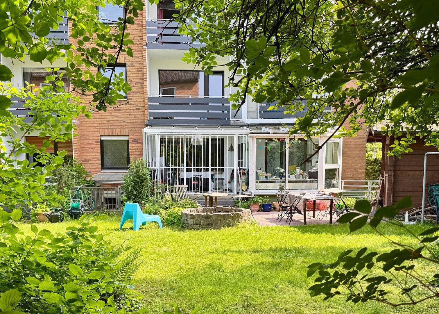 Prodej domu 594 m², pozemek 690 m², Düsseldorf, Severní Porýní-Vestfálsko Prodej domu 594 m², pozemek 690 m², Düsseldorf, Severní Porýní-Vestfálsko