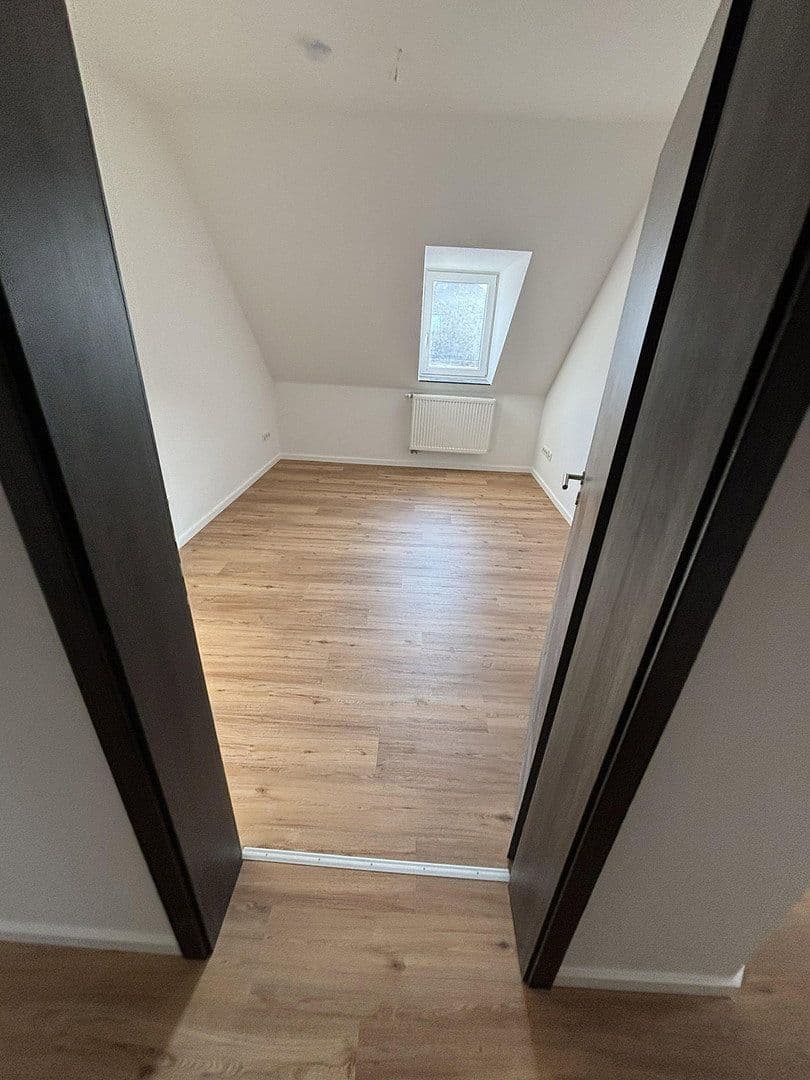 Pronájem bytu 3+1 77 m², Wiesbaden, Hessen Pronájem bytu 3+1 77 m², Wiesbaden, Hessen