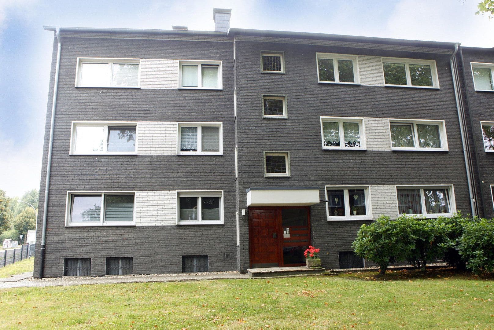 Pronájem bytu 3+kk 105 m², Franzstr. 13, Gladbeck, Severní Porýní-Vestfálsko Pronájem bytu 3+kk 105 m², Franzstr. 13, Gladbeck, Severní Porýní-Vestfálsko