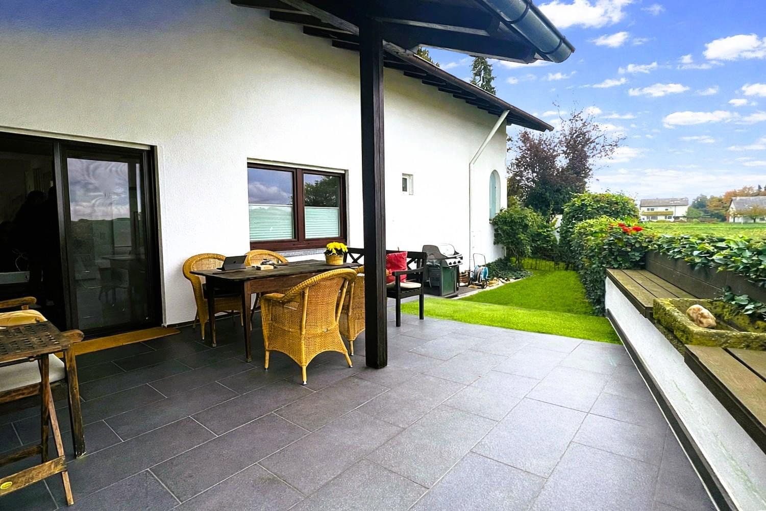 Prodej domu 300 m², pozemek 652 m², Dietzenbach, Hessen Prodej domu 300 m², pozemek 652 m², Dietzenbach, Hessen