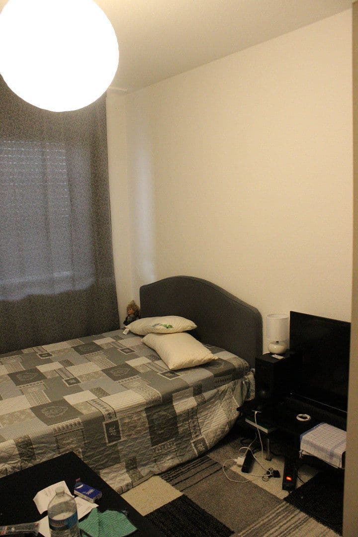 Pronájem bytu 2+1 50 m², Mainstraße 4, Frankfurt, Hessen Pronájem bytu 2+1 50 m², Mainstraße 4, Frankfurt, Hessen