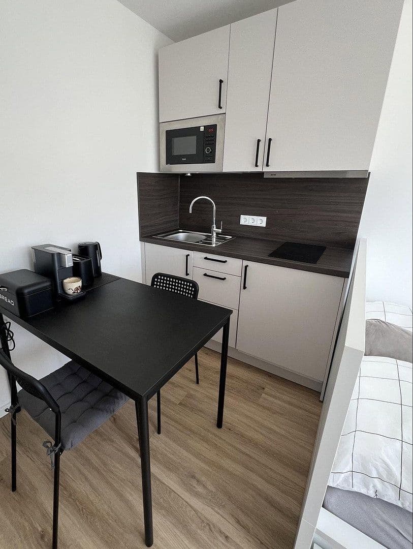 Pronájem bytu 1+1 17 m², München, Bavorsko Pronájem bytu 1+1 17 m², München, Bavorsko