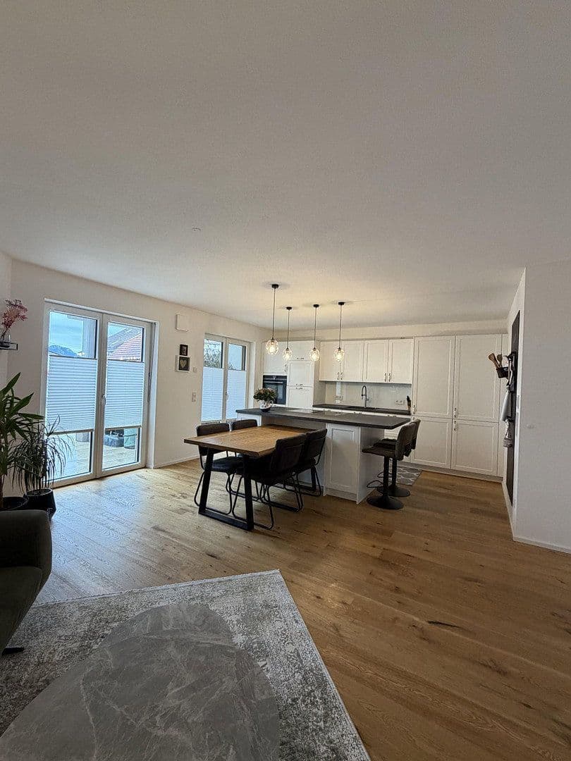 Prodej bytu 3+1 97 m², Rosenheim, Bavorsko Prodej bytu 3+1 97 m², Rosenheim, Bavorsko