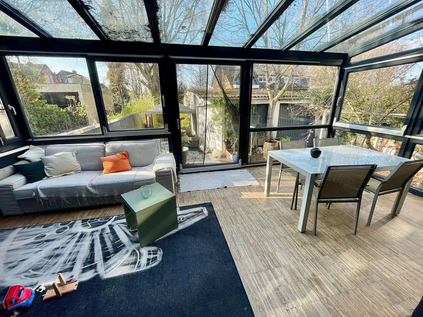 Prodej domu 199 m², pozemek 770 m², Luxemburger Str. 308, Hürth, Severní Porýní-Vestfálsko Prodej domu 199 m², pozemek 770 m², Luxemburger Str. 308, Hürth, Severní Porýní-Vestfálsko