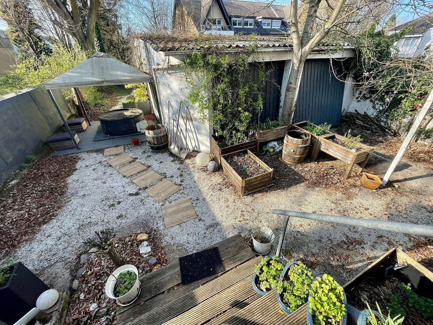 Prodej domu 199 m², pozemek 770 m², Luxemburger Str. 308, Hürth, Severní Porýní-Vestfálsko Prodej domu 199 m², pozemek 770 m², Luxemburger Str. 308, Hürth, Severní Porýní-Vestfálsko