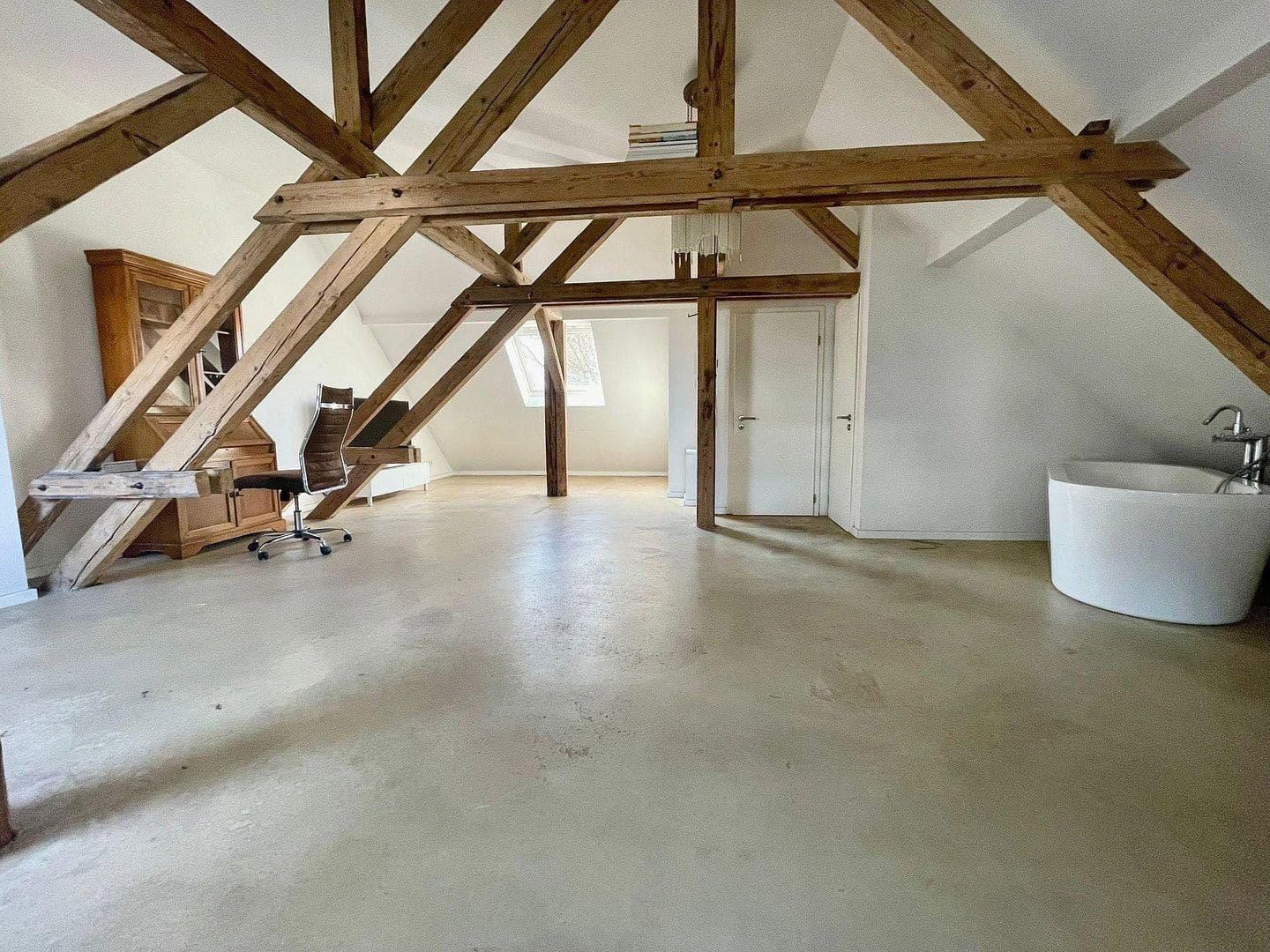 Prodej domu 199 m², pozemek 770 m², Luxemburger Str. 308, Hürth, Severní Porýní-Vestfálsko Prodej domu 199 m², pozemek 770 m², Luxemburger Str. 308, Hürth, Severní Porýní-Vestfálsko