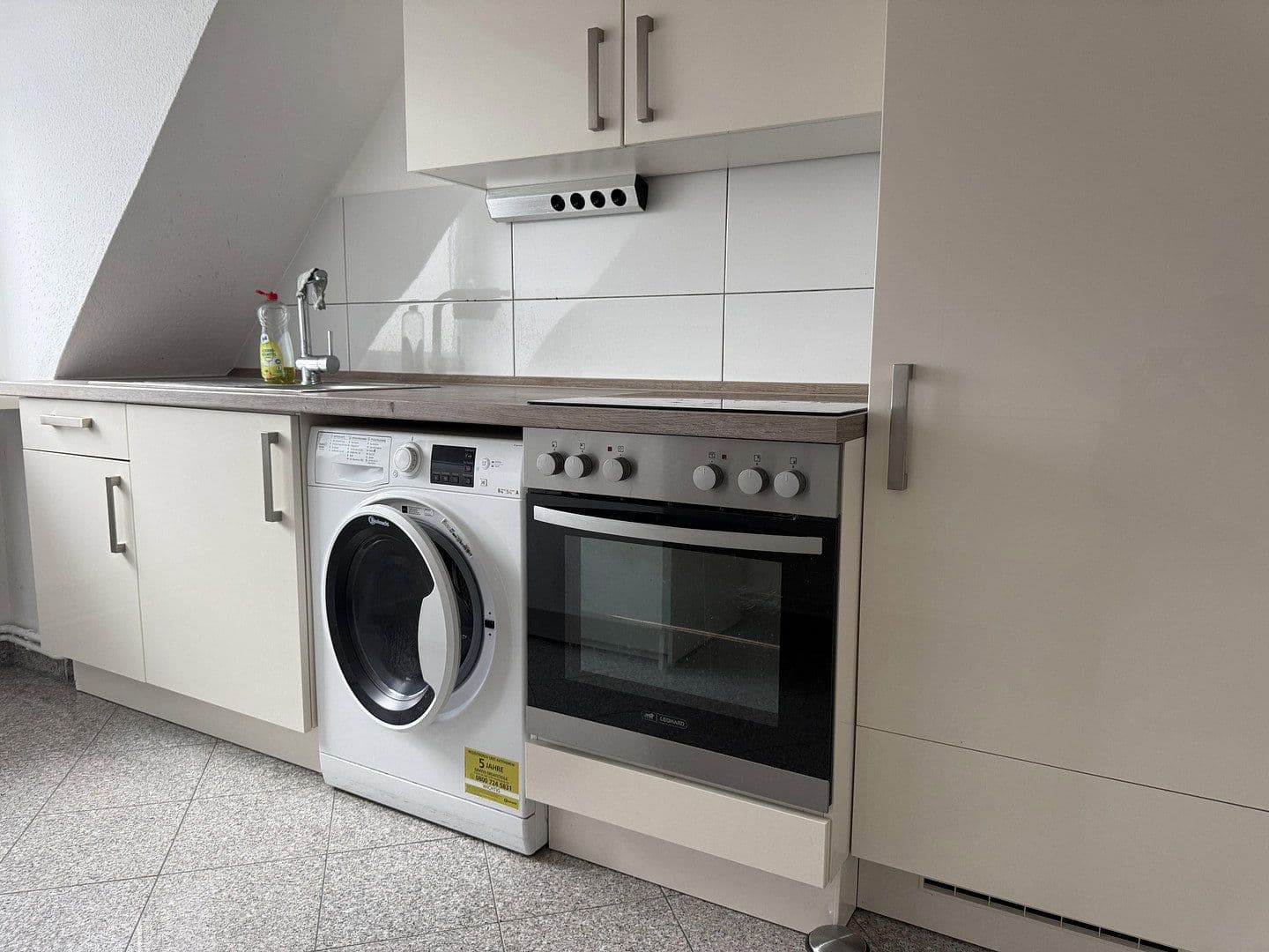 Prodej bytu 2+1 40 m², Wilhelmshöher Allee 286, Kassel, Hessen Prodej bytu 2+1 40 m², Wilhelmshöher Allee 286, Kassel, Hessen