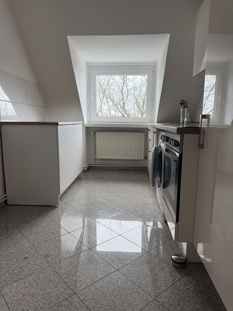 Prodej bytu 2+1 40 m², Wilhelmshöher Allee 286, Kassel, Hessen Prodej bytu 2+1 40 m², Wilhelmshöher Allee 286, Kassel, Hessen