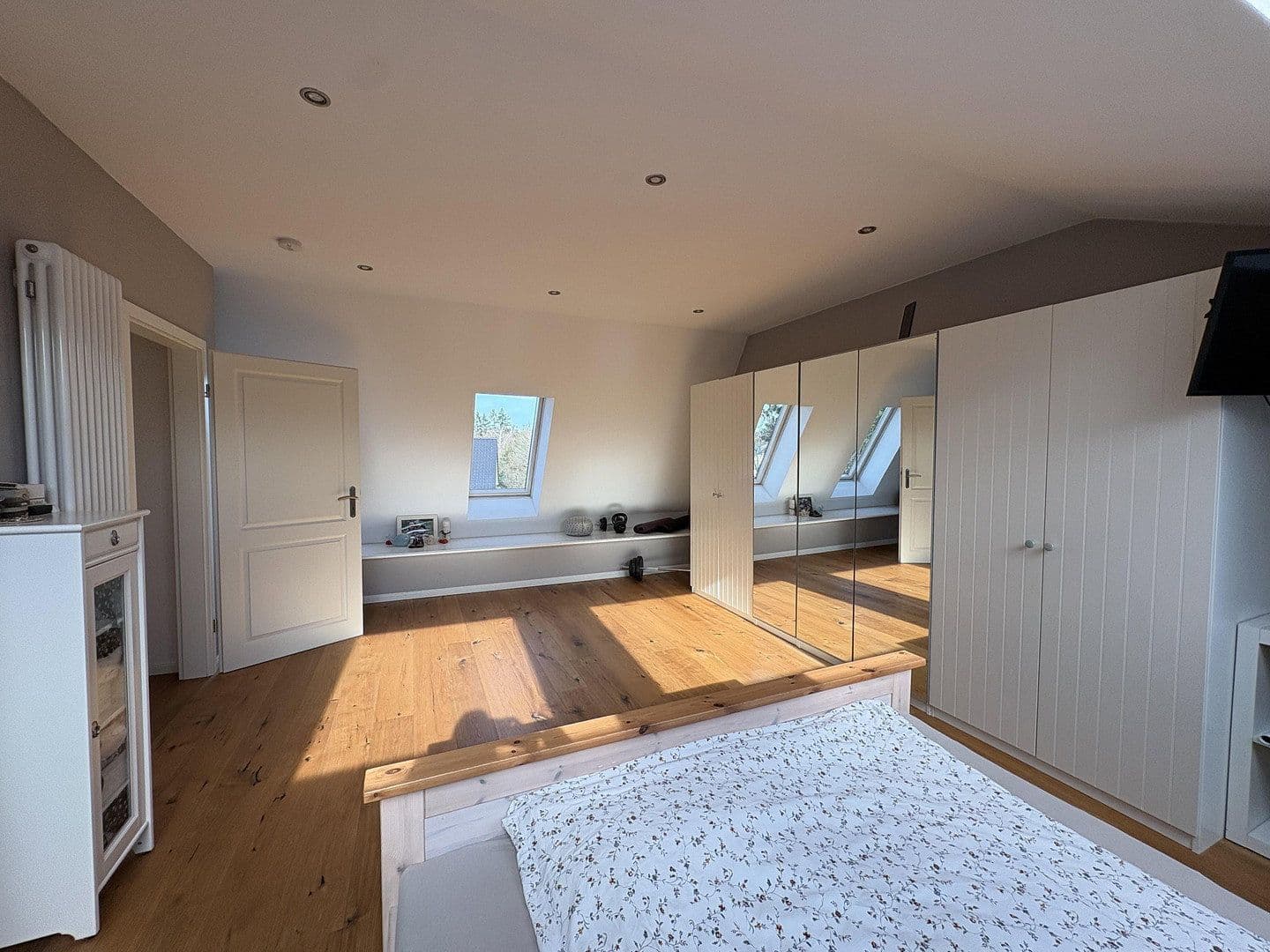 Prodej domu 177 m², pozemek 501 m², Hamburg, Hamburg Prodej domu 177 m², pozemek 501 m², Hamburg, Hamburg