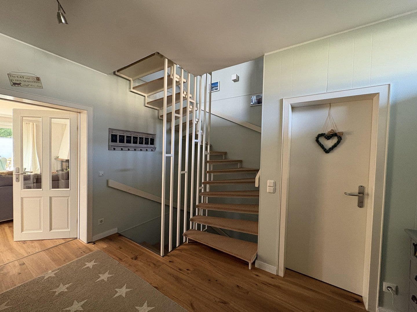 Prodej domu 177 m², pozemek 501 m², Hamburg, Hamburg Prodej domu 177 m², pozemek 501 m², Hamburg, Hamburg