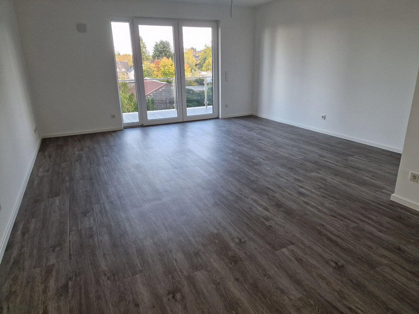 Pronájem bytu 3+1 98 m², Erna-Nestel-Strasse 24, Langerwehe, Severní Porýní-Vestfálsko Pronájem bytu 3+1 98 m², Erna-Nestel-Strasse 24, Langerwehe, Severní Porýní-Vestfálsko