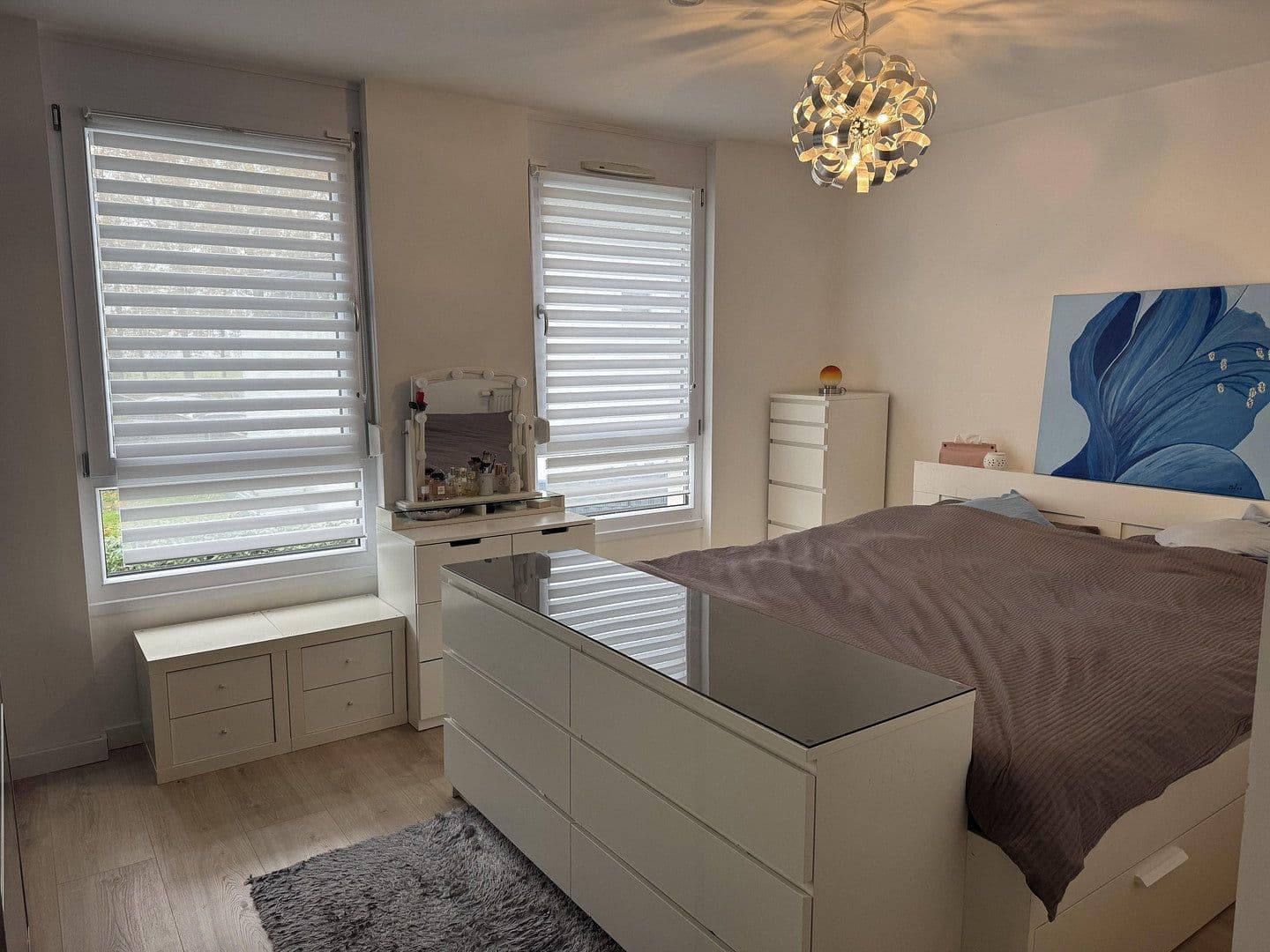 Prodej domu 142 m², pozemek 179 m², Alleestraße 85, Flörsheim, Hessen Prodej domu 142 m², pozemek 179 m², Alleestraße 85, Flörsheim, Hessen