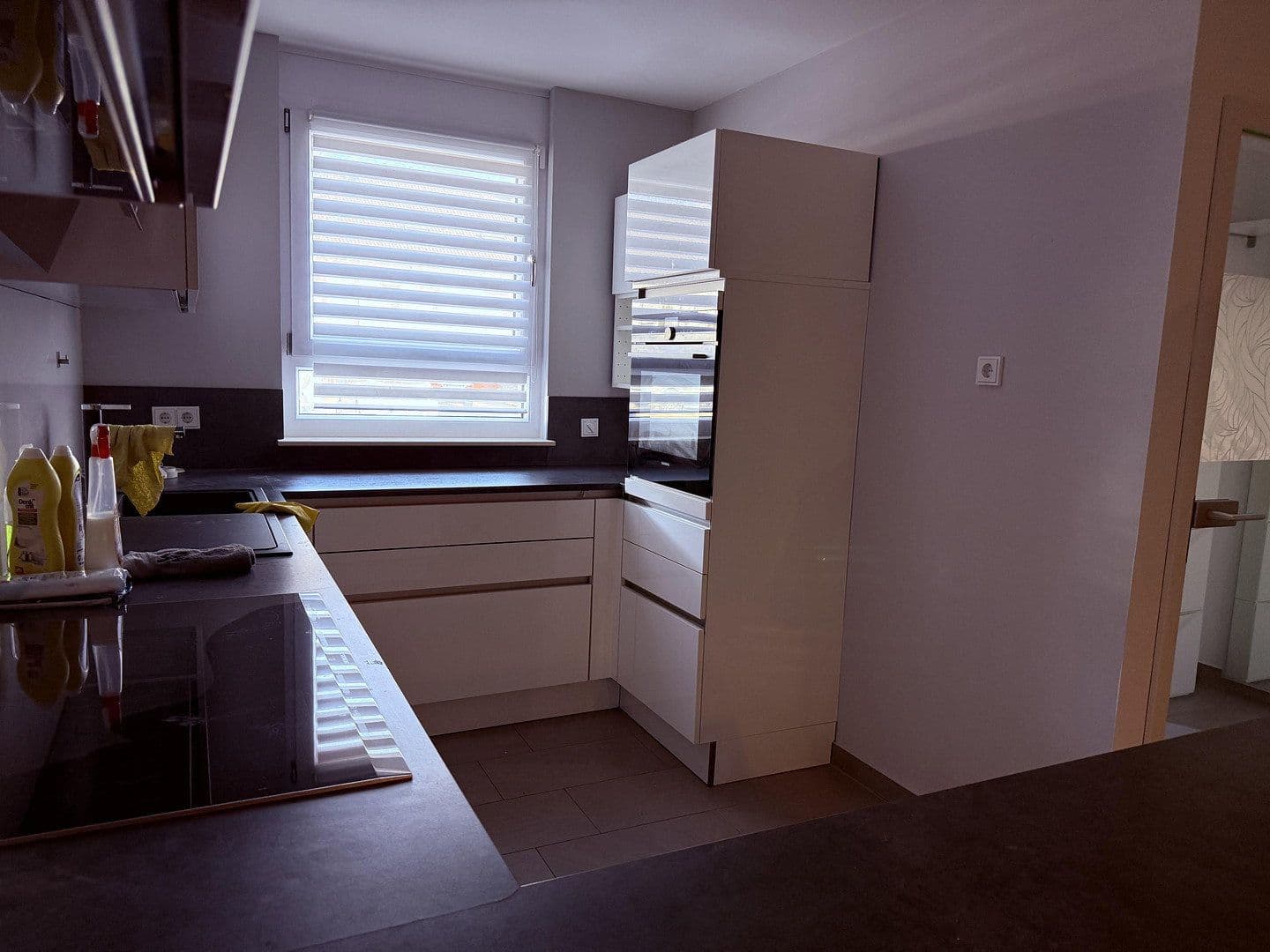 Prodej domu 142 m², pozemek 179 m², Alleestraße 85, Flörsheim, Hessen Prodej domu 142 m², pozemek 179 m², Alleestraße 85, Flörsheim, Hessen