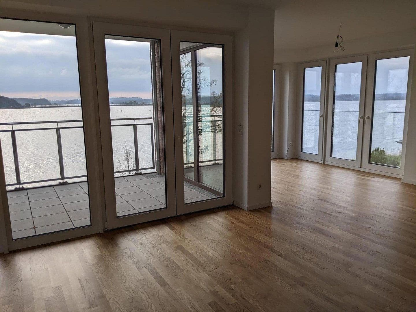 Pronájem bytu 3+1 113 m², Šlesvik, Šlesvicko-Holštýnsko Pronájem bytu 3+1 113 m², Šlesvik, Šlesvicko-Holštýnsko