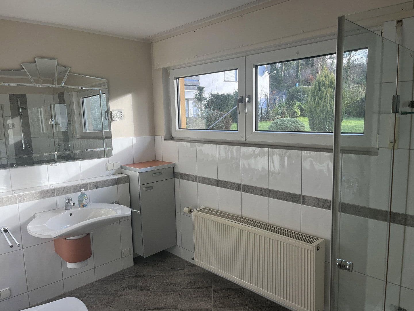 Pronájem bytu 3+1 130 m², Kelkheim (Taunus), Hessen Pronájem bytu 3+1 130 m², Kelkheim (Taunus), Hessen