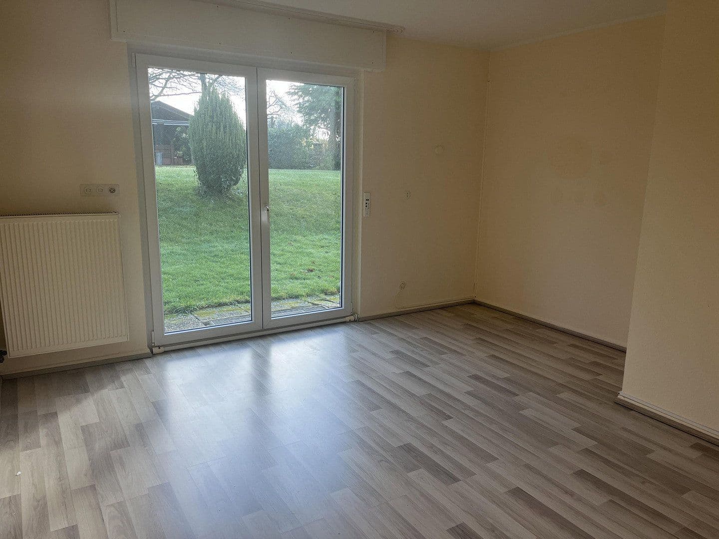 Pronájem bytu 3+1 130 m², Kelkheim (Taunus), Hessen Pronájem bytu 3+1 130 m², Kelkheim (Taunus), Hessen