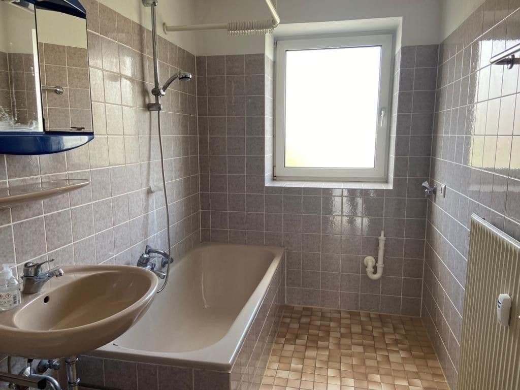 Pronájem bytu 1+1 43 m², Hohenzollernring 23, Bayreuth, Bavorsko Pronájem bytu 1+1 43 m², Hohenzollernring 23, Bayreuth, Bavorsko