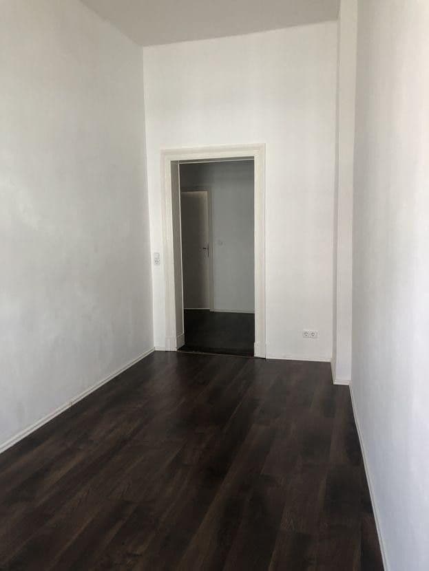 Pronájem bytu 4+1 105 m², Leipzigerstraße 19, Frankfurt Oder, Braniborsko Pronájem bytu 4+1 105 m², Leipzigerstraße 19, Frankfurt Oder, Braniborsko