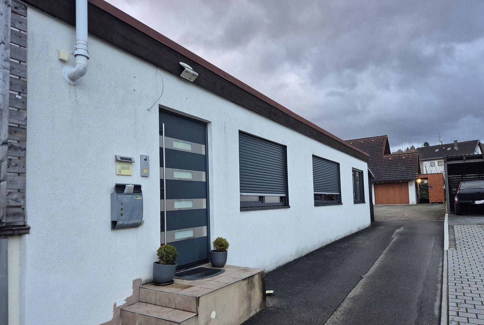 Prodej domu 140 m², pozemek 530 m², Winterbach, Bádensko-Württembersko Prodej domu 140 m², pozemek 530 m², Winterbach, Bádensko-Württembersko