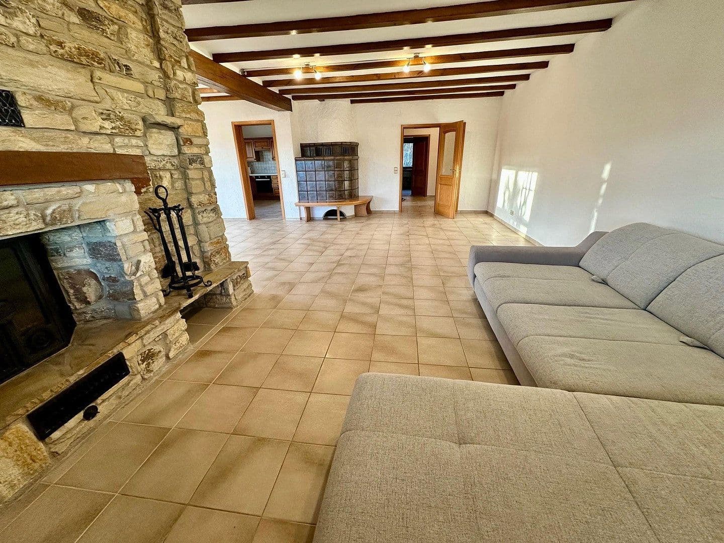 Pronájem bytu 3+kk 150 m², Aichtal, Bádensko-Württembersko Pronájem bytu 3+kk 150 m², Aichtal, Bádensko-Württembersko