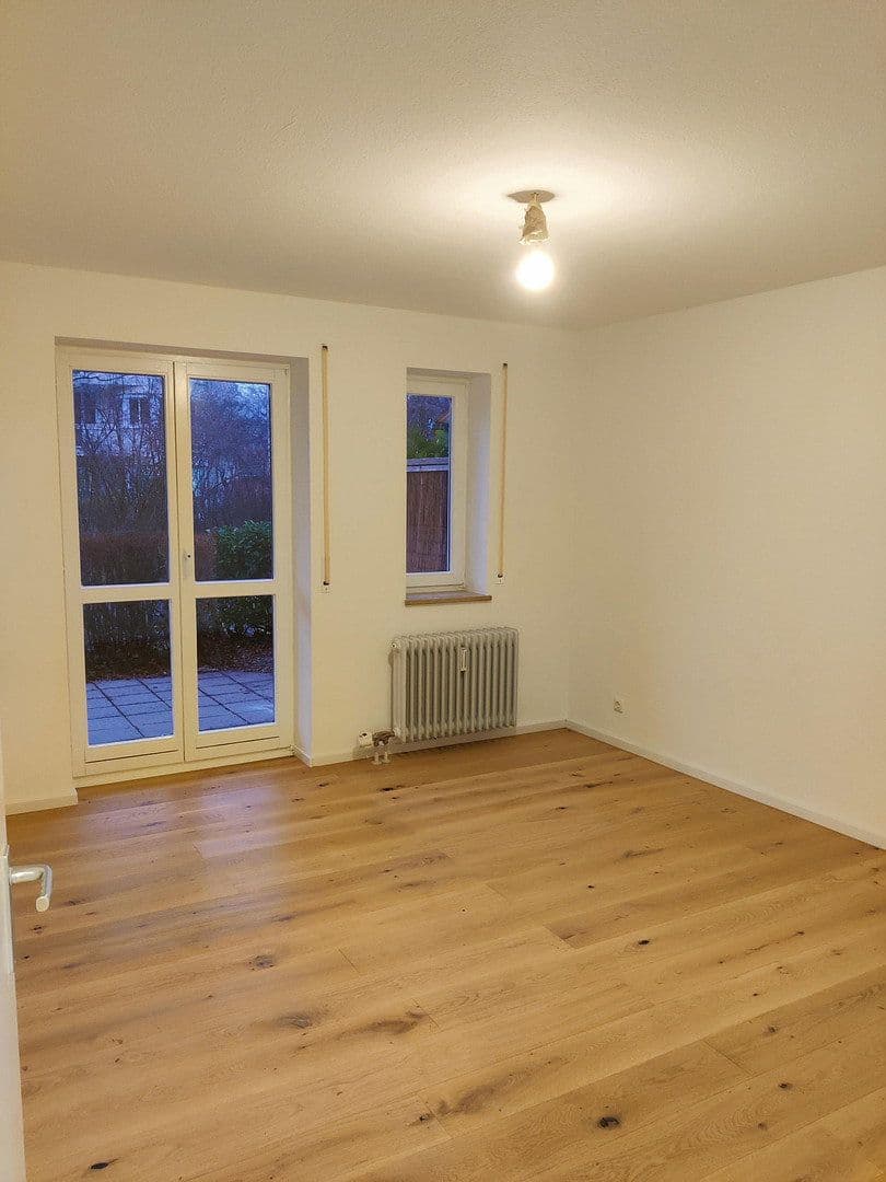 Prodej bytu 3+1 71 m², Kirchheim, Bavorsko Prodej bytu 3+1 71 m², Kirchheim, Bavorsko