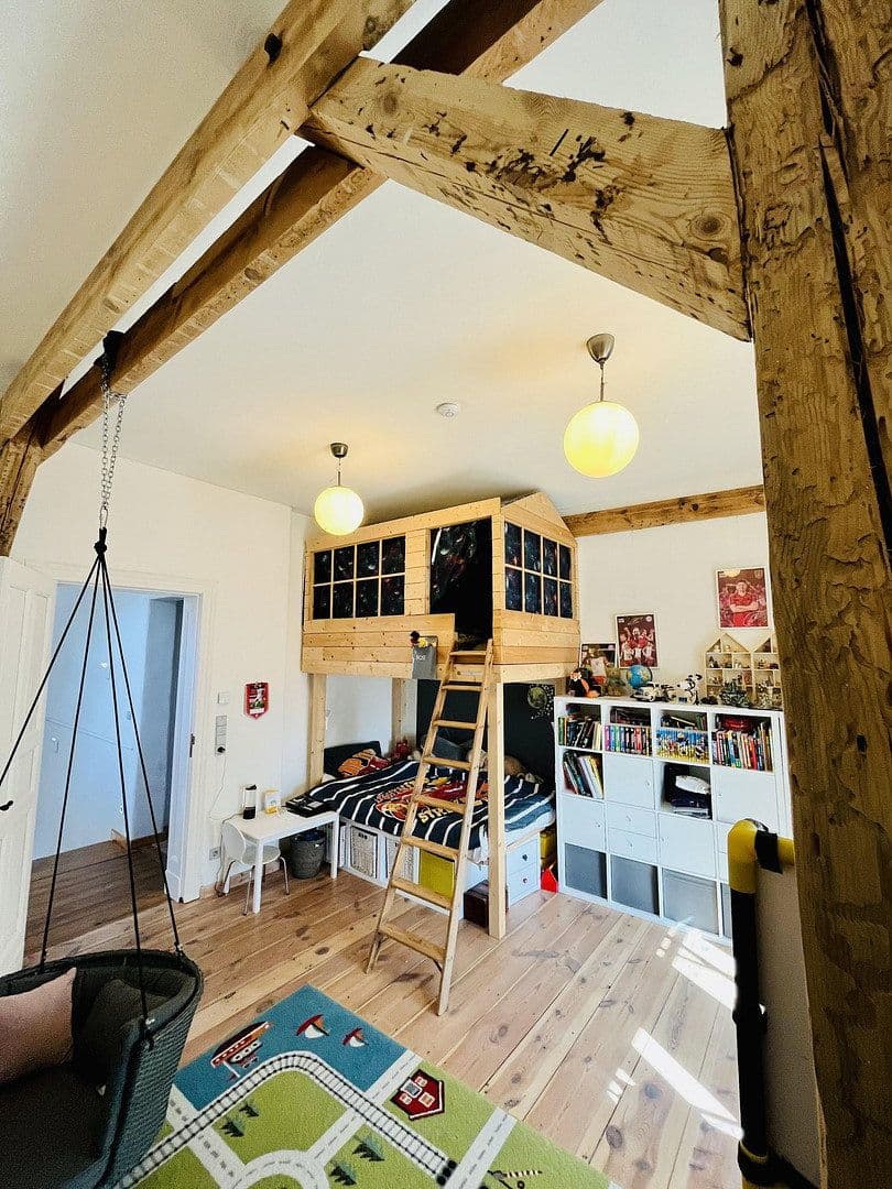 Prodej domu 168 m², pozemek 1.039 m², Berlin, Berlín Prodej domu 168 m², pozemek 1.039 m², Berlin, Berlín