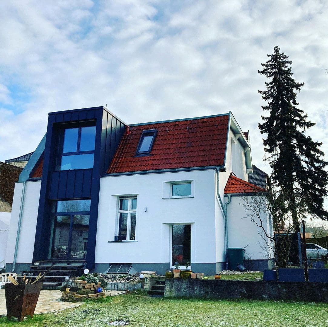 Prodej domu 168 m², pozemek 1.039 m², Berlin, Berlín Prodej domu 168 m², pozemek 1.039 m², Berlin, Berlín