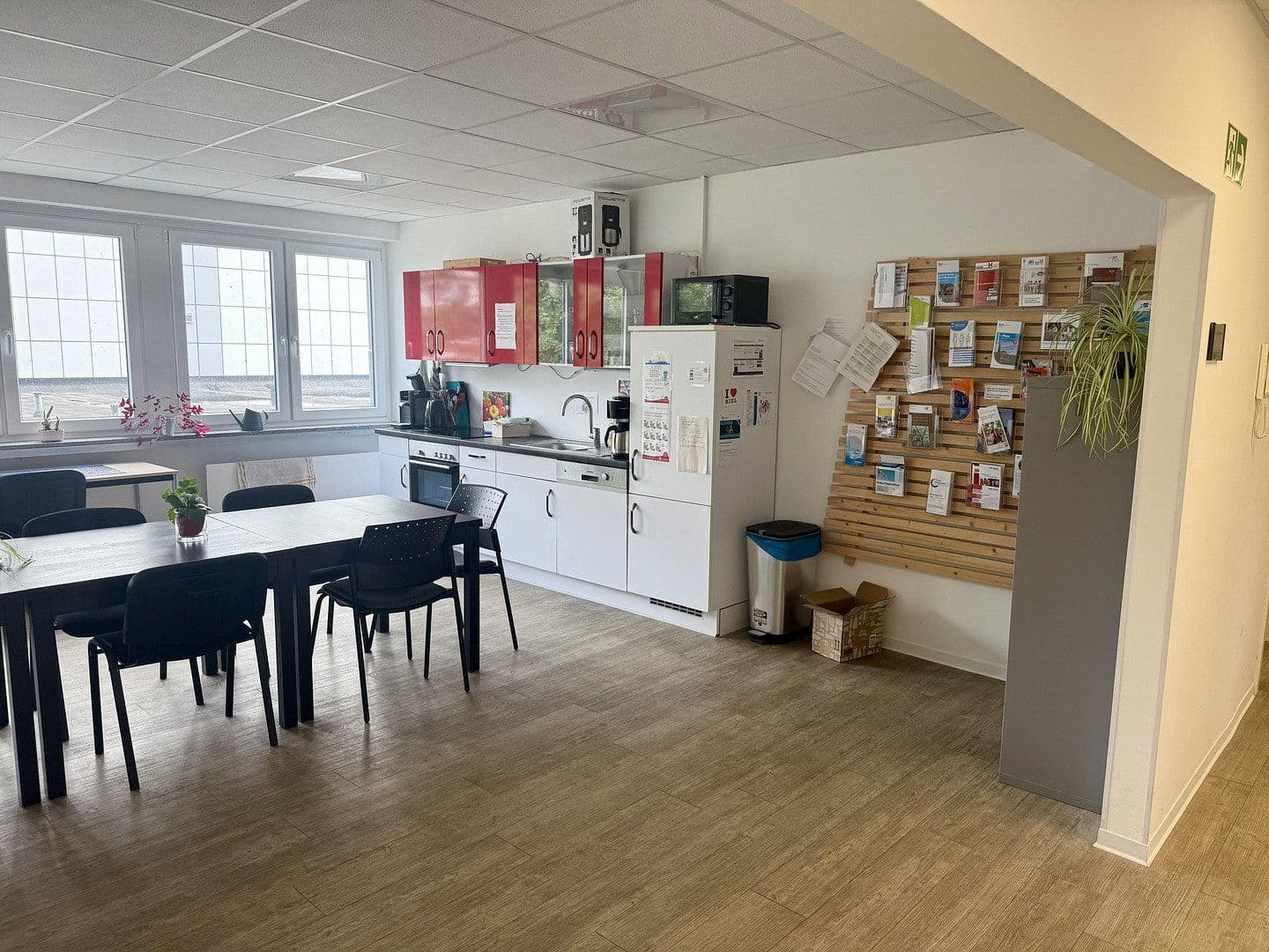 Pronájem kanceláře 500 m², Sophienblatt 82-86, Kiel, Šlesvicko-Holštýnsko Pronájem kanceláře 500 m², Sophienblatt 82-86, Kiel, Šlesvicko-Holštýnsko